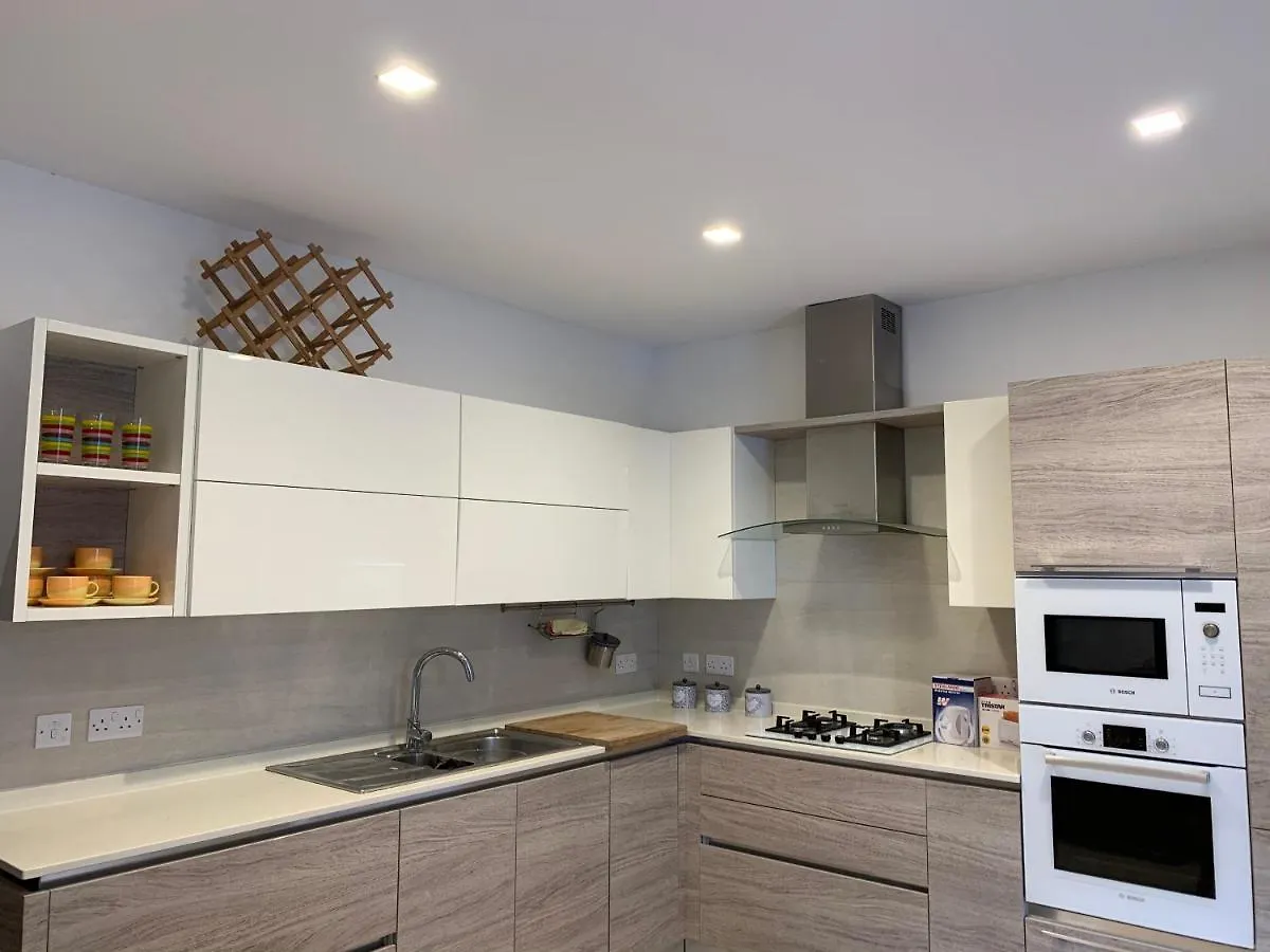 Marble Arch Apt - St Julians contacts